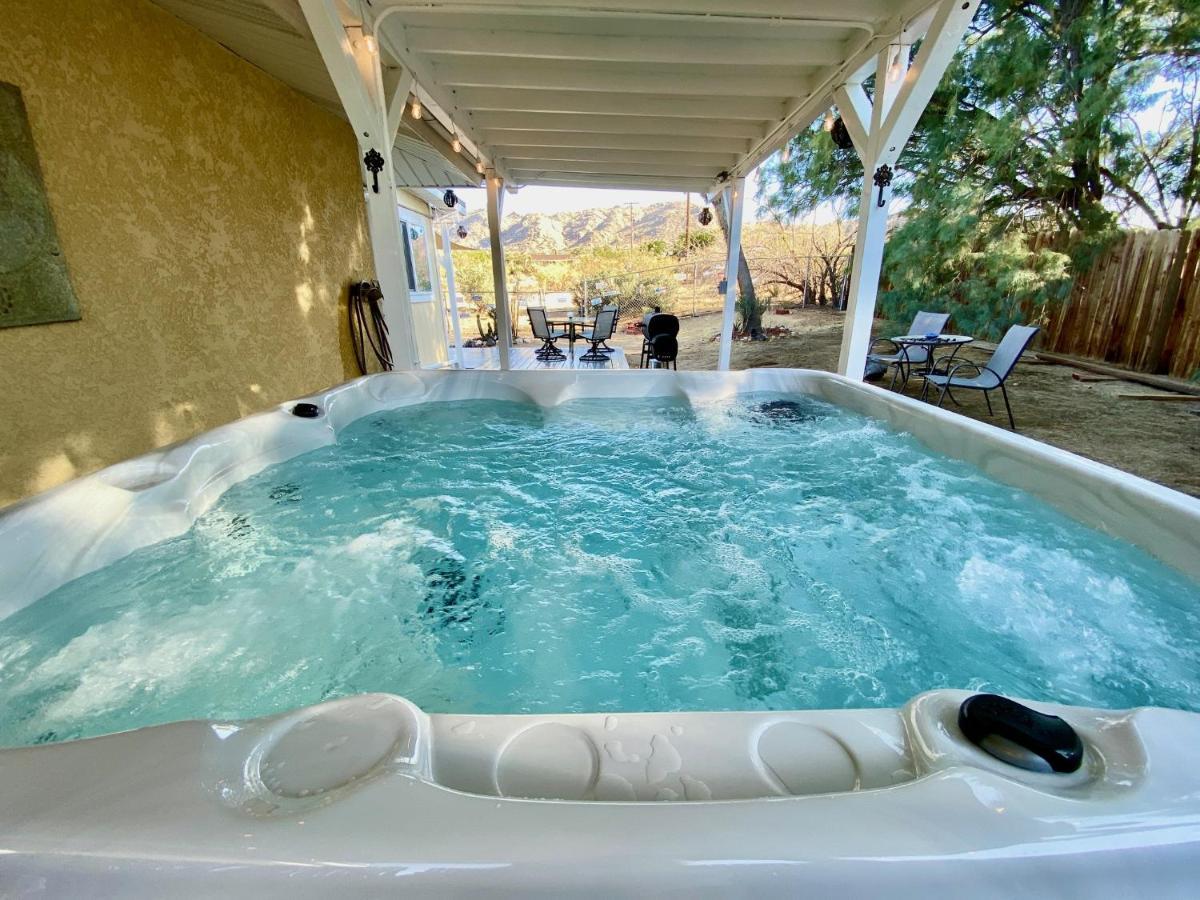 Float Pool, Hot Tub, Sauna, Views, Telescope-Skywatchers Haven Joshua Tree Eksteriør billede